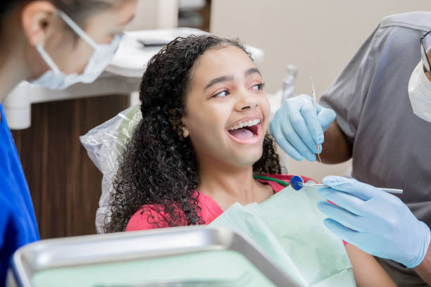 Best Emergency Tooth Extraction  in Rio Vista, TX